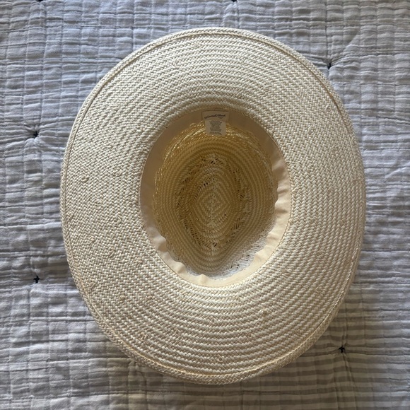 NWT Universal Thread hat - Picture 3 of 5